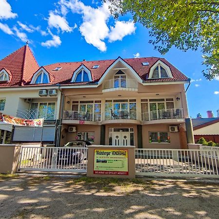 Weinberger Vendeghaz Hotel Zamárdi Buitenkant foto