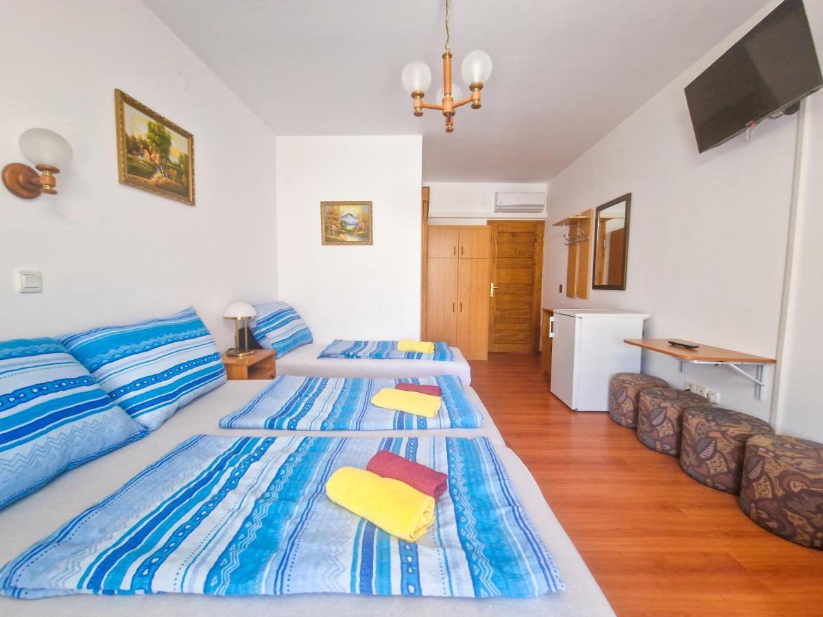Weinberger Vendeghaz Hotel Zamárdi Buitenkant foto