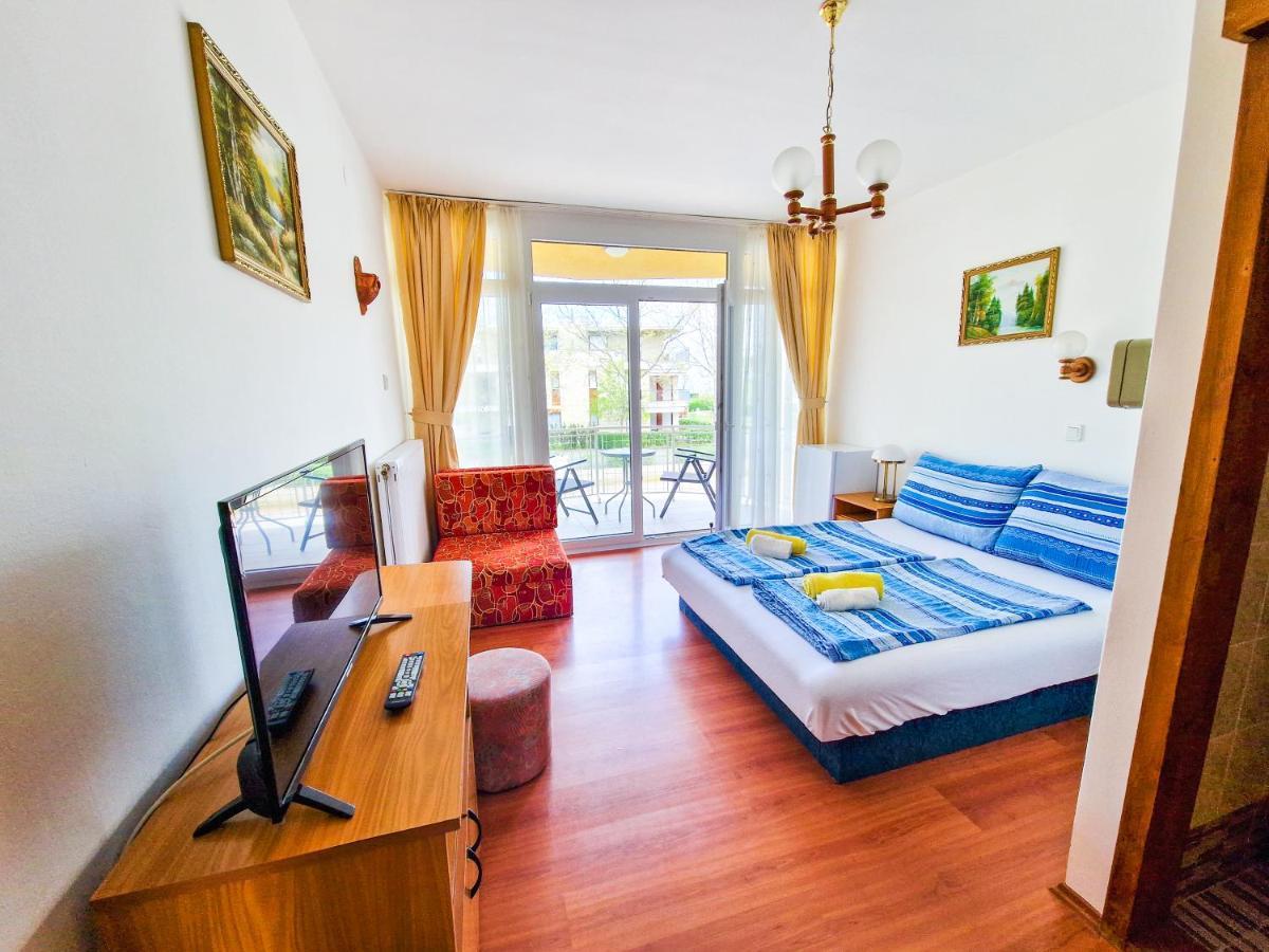 Weinberger Vendeghaz Hotel Zamárdi Buitenkant foto
