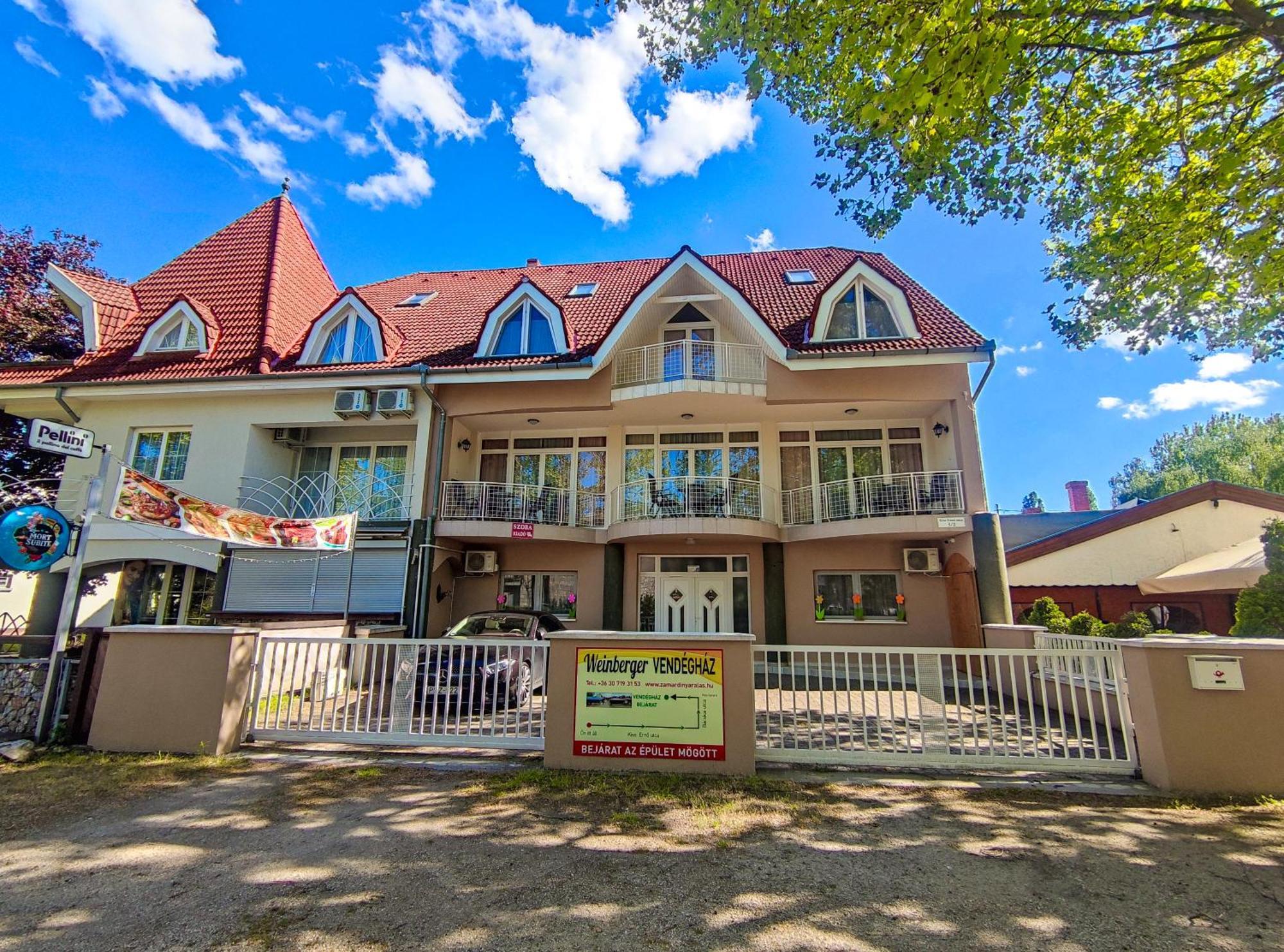 Weinberger Vendeghaz Hotel Zamárdi Buitenkant foto